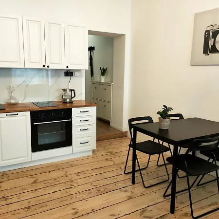 Apartment Klimatyczny Apartament Na Nadodrzu *